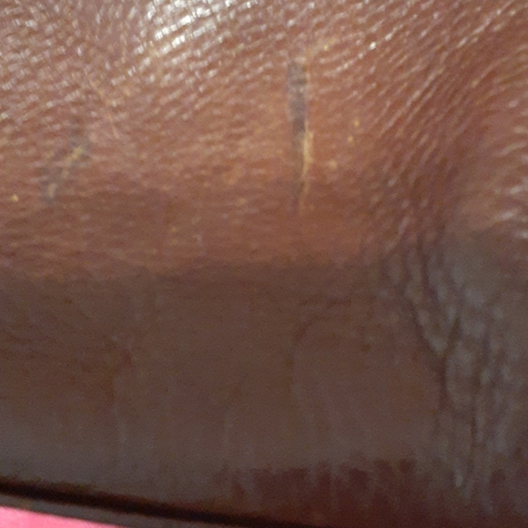 B Makowsky handbag - Picture 9 of 10